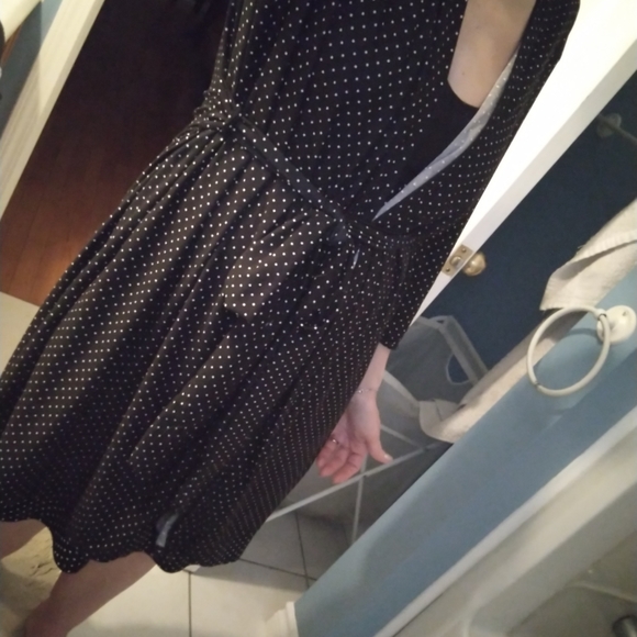 Robe - Picture 5 of 6